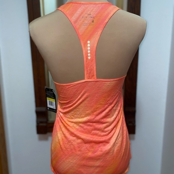 NWT Nike Racerback - Picture 2 of 5